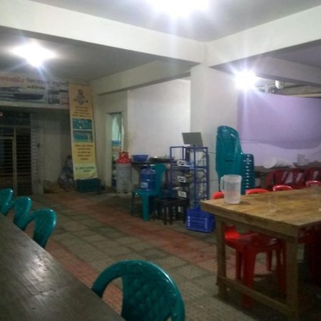Hotel White Beach Кокс-Базар Екстер'єр фото